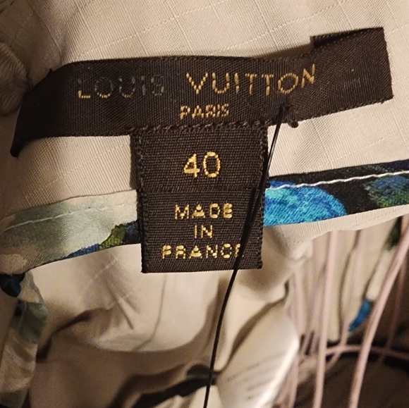 AUTHENTIC LOUIS VUITTON TOP - Picture 10 of 16
